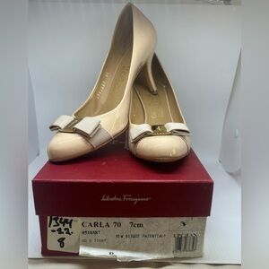 Salvatore Ferragamo beige Carla 70 shoes in a good condition size 8 B